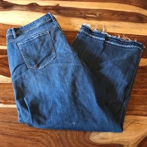 Simply Vera Crop Jean